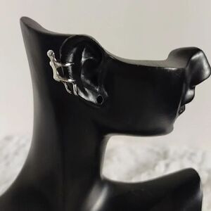 Silver Hold On Ear Cuff
